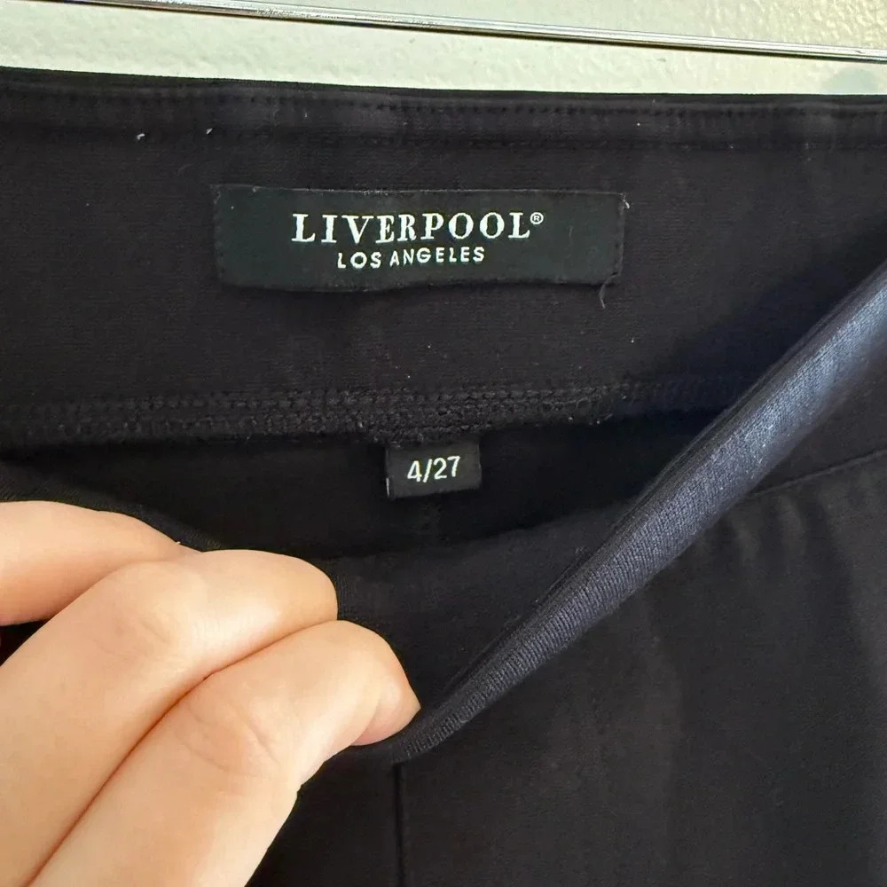 Liverpool Los Angeles Pull On Skinny Leg Black Kelsey Trousers Size 4/27 - Picture 5 of 7